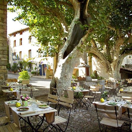 Hotel Restaurant Des Deux Rocs Seillans Bagian luar foto
