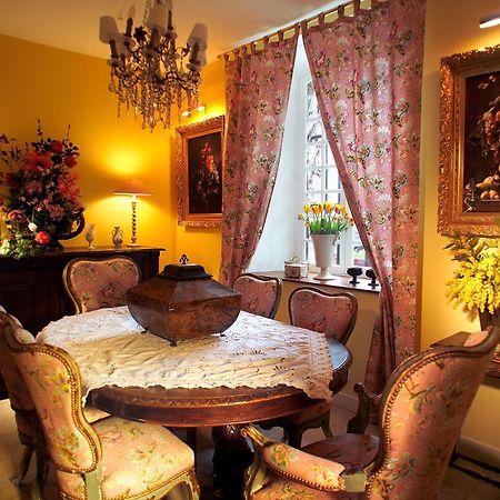 Hotel Restaurant Des Deux Rocs Seillans Bagian luar foto